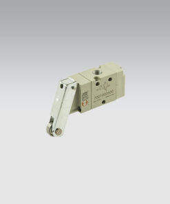 Van cơ khí 3/2 thường đóng (NC), cần lăn hai chiều (bi-directional roller), ren 1/8''- Mã 7001000500